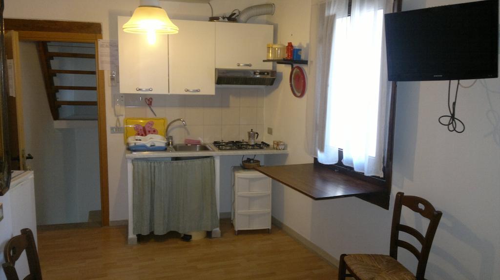 Arco Sallustio Monopoli Szoba fotó